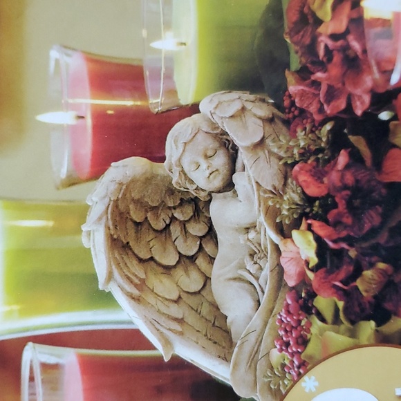 Home Interiors Other - Home Interiors Wings of Protection Angel carved look New 8" x 5"